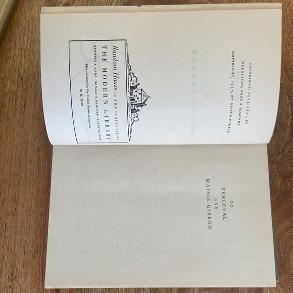 Hardcover Vintage VICTORY by Joseph Conrad, The Modern Library ; 1921 - Picture 6 of 10